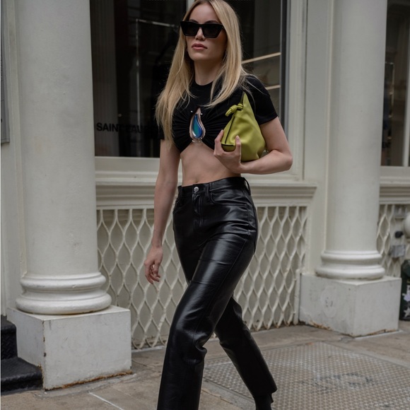 Moonstone Ruched Crop Top - Picture 4 of 4